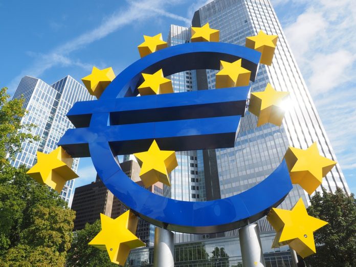 polityka europejskiego banku centralnego - grafika wpisu